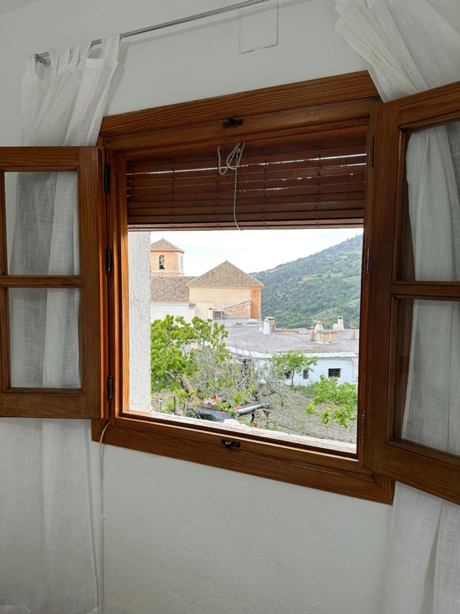 Las Vistas Bubion Exterior photo